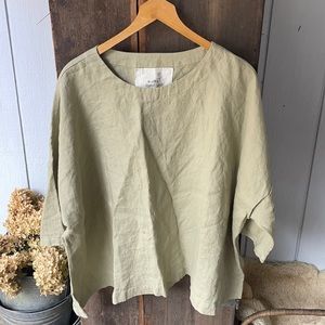 Not Perfect Linen Oversized OLD LONDON round neck top